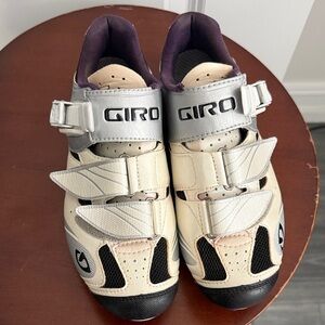Giro Manta mountain biking shoe